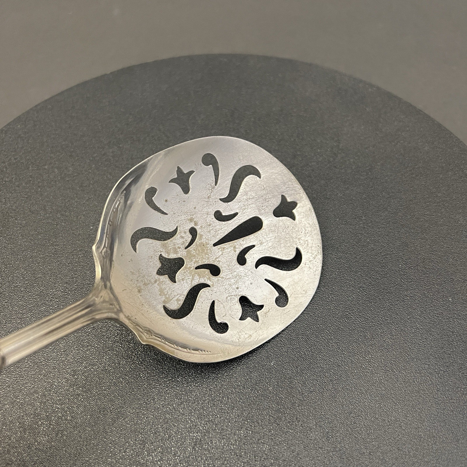 Sterling Silver Tomato Server – Approx 50g Sterling Handle Only