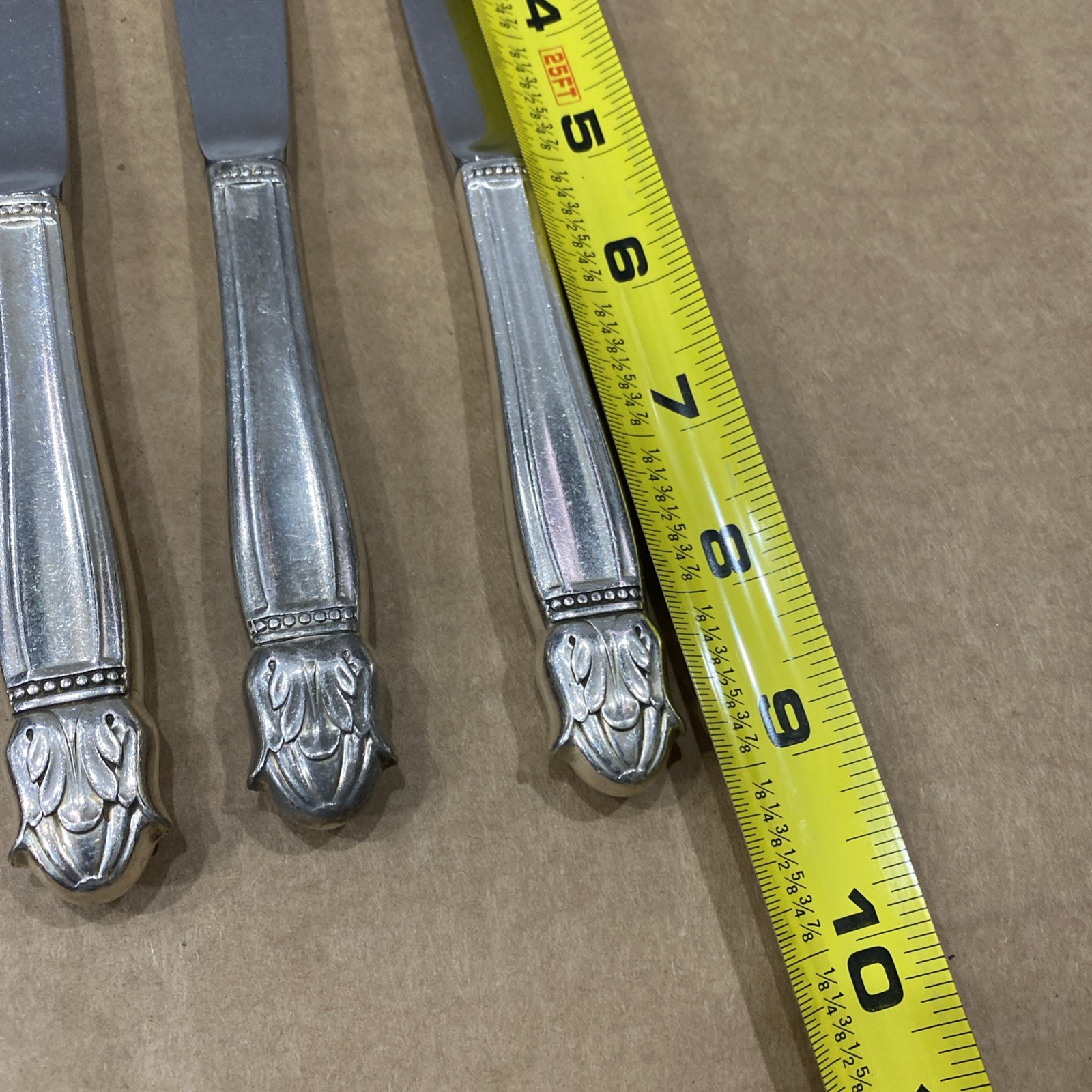 Holmes & Edwards Danish Princess Dinner Knife Knives Silverplate Lot of 4