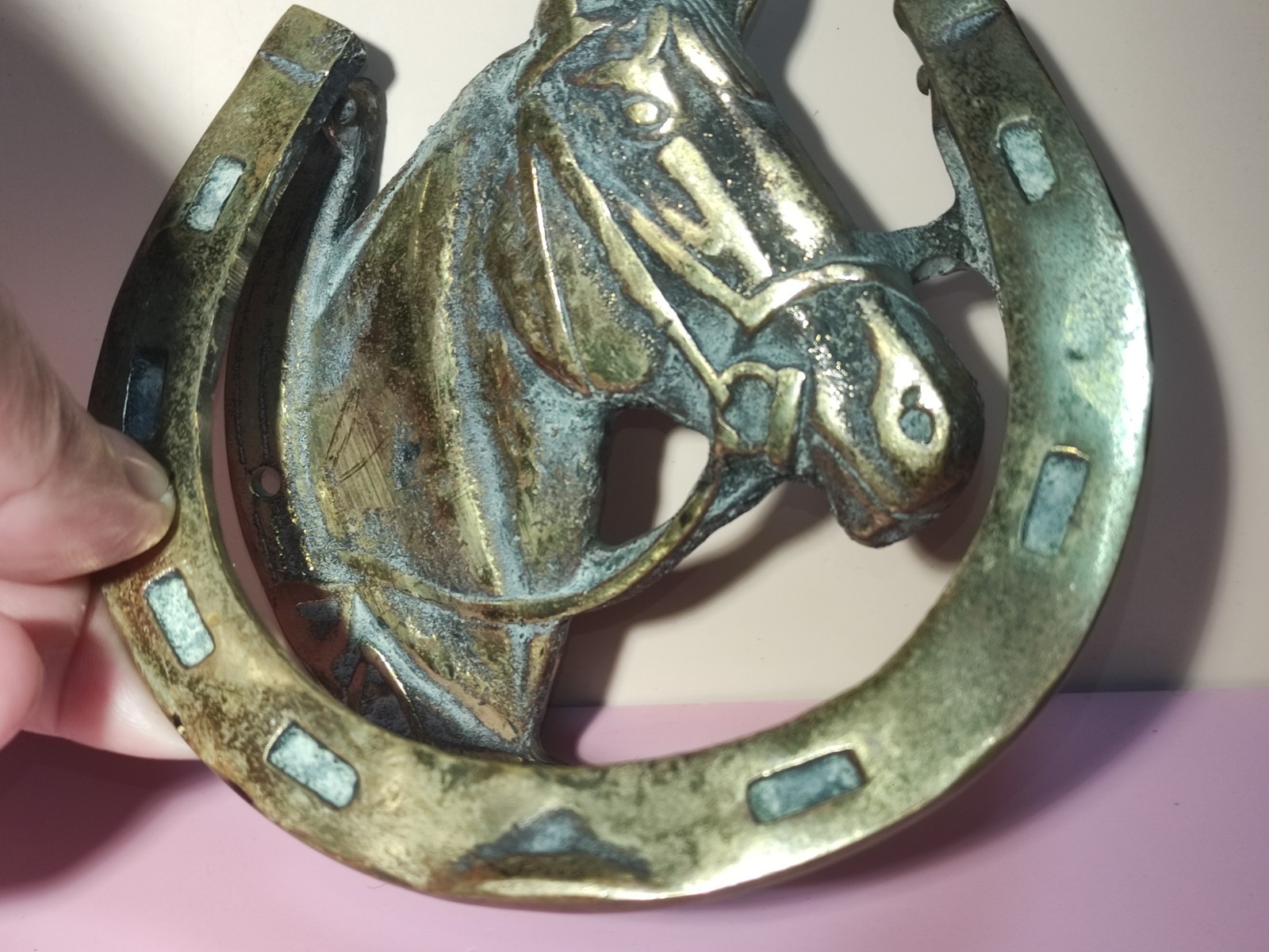 Old Solid Brass Horse Head horse shoe DOOR KNOCKER 14cm