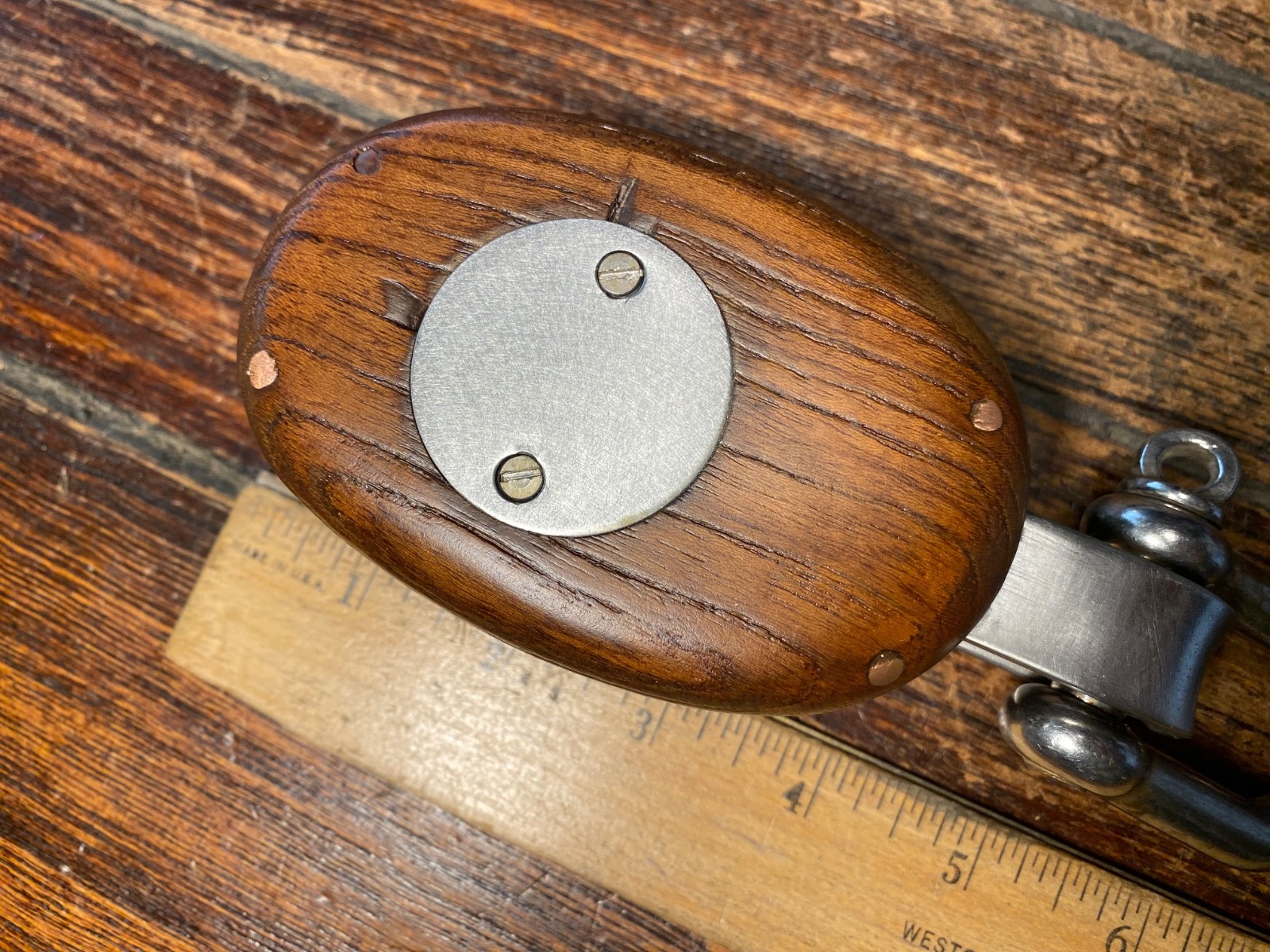 Vintage Refinished Teakwood Single Block 2 1/4″ Bronze Sheave