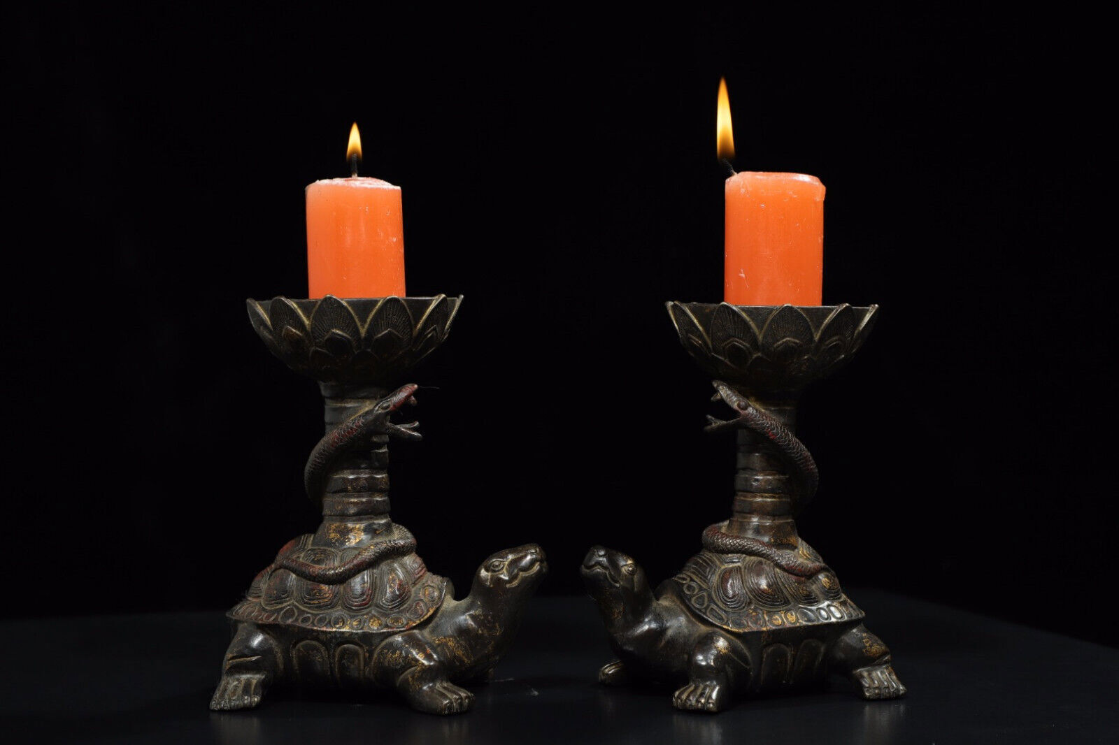 16 cm Chinese Brass Candlestick Statue Old Bronze wax table Animal turtle