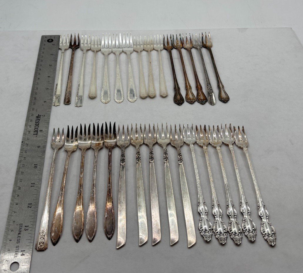 Lot of 30 Assorted Vintage Silverplate Cocktail Forks – Lot#213
