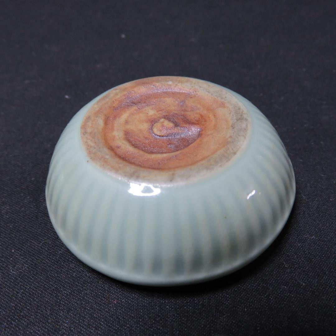 Celadon Kogo Incense Container Kazan Tea Ceremony w Box