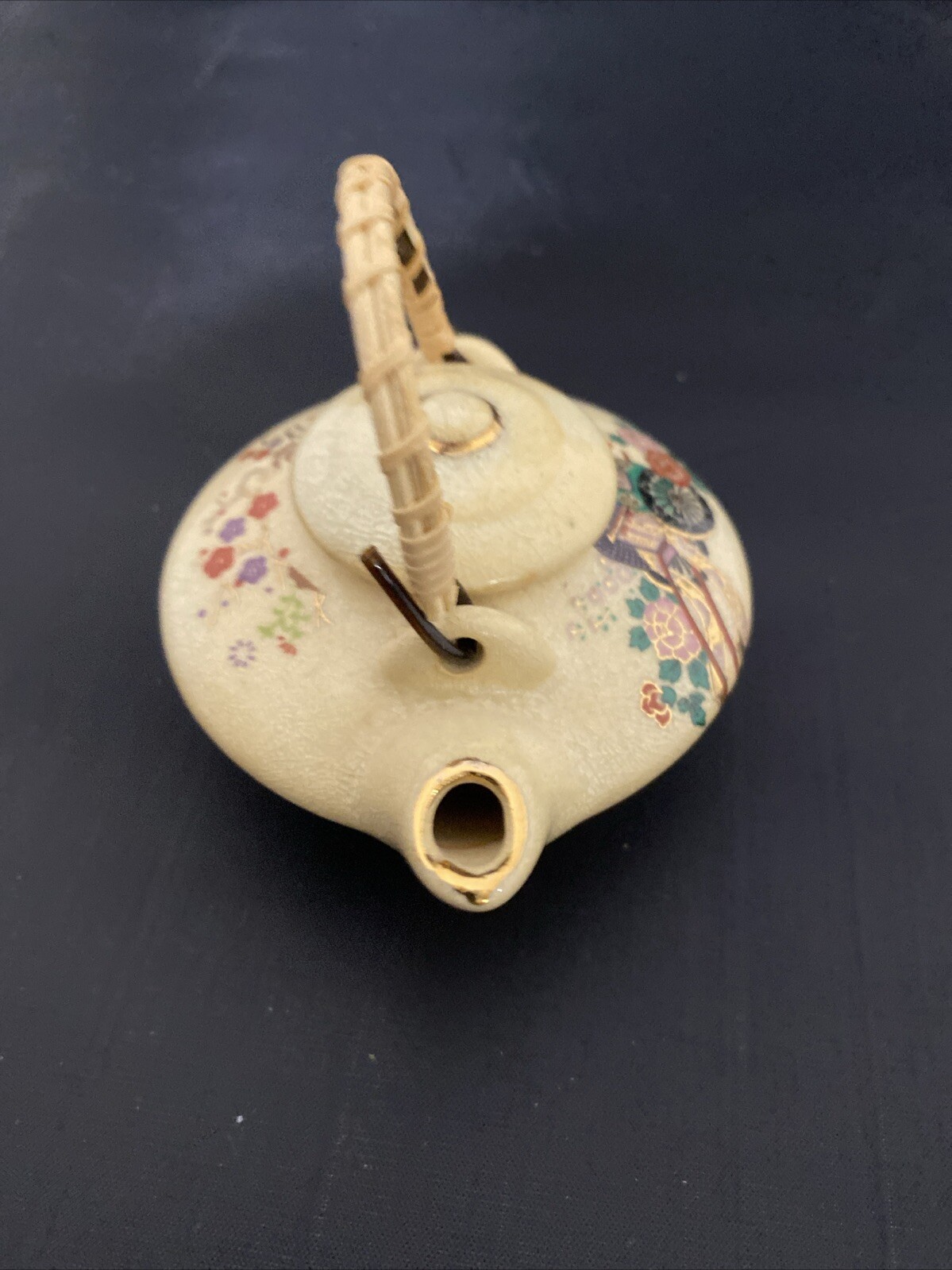Japanese Antique SATSUMA Miniature Teapot Sake Pot Mini