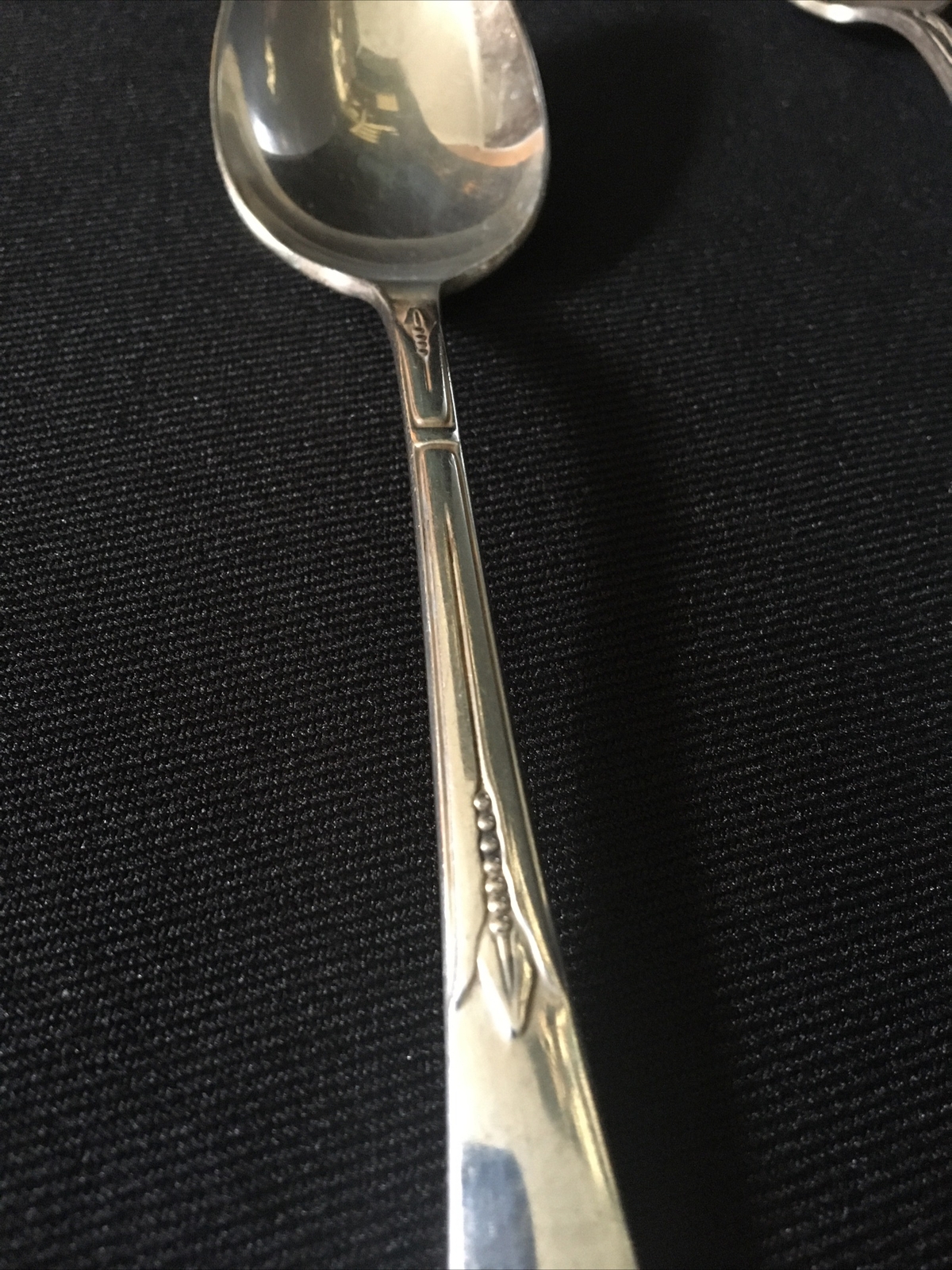 4 Rogers & Bros 1933 Art Deco “Inspiration Corn” Reinforced Plate Tablespoons
