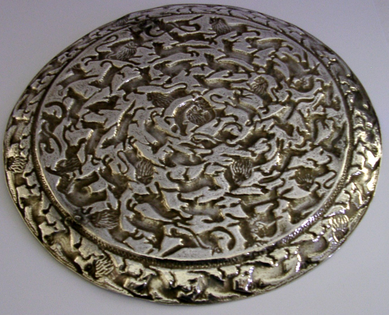 330g CEYLON SRI LANKA SOLID SILVER WILD ANIMALS TRAY SALVER c1920 ANTIQUE
