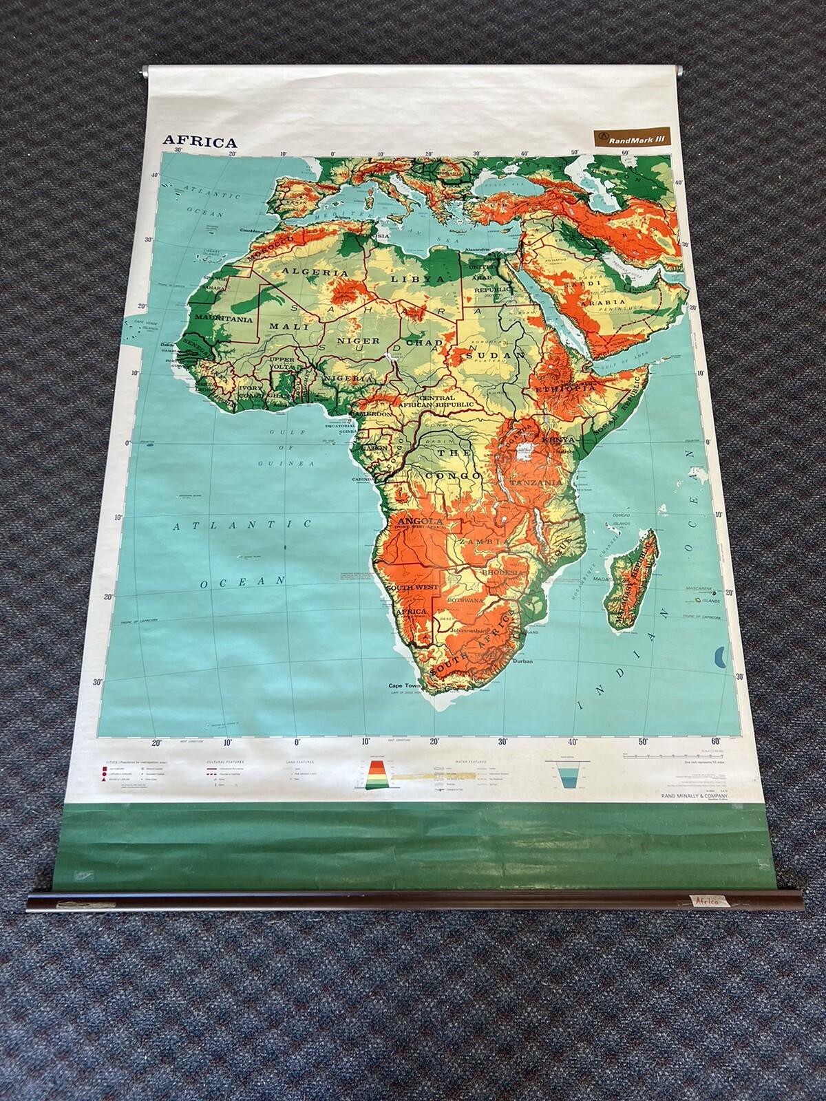 Vintage 1966 Pull Down Map AFRICA school classroom wall art Rand McNally roll up