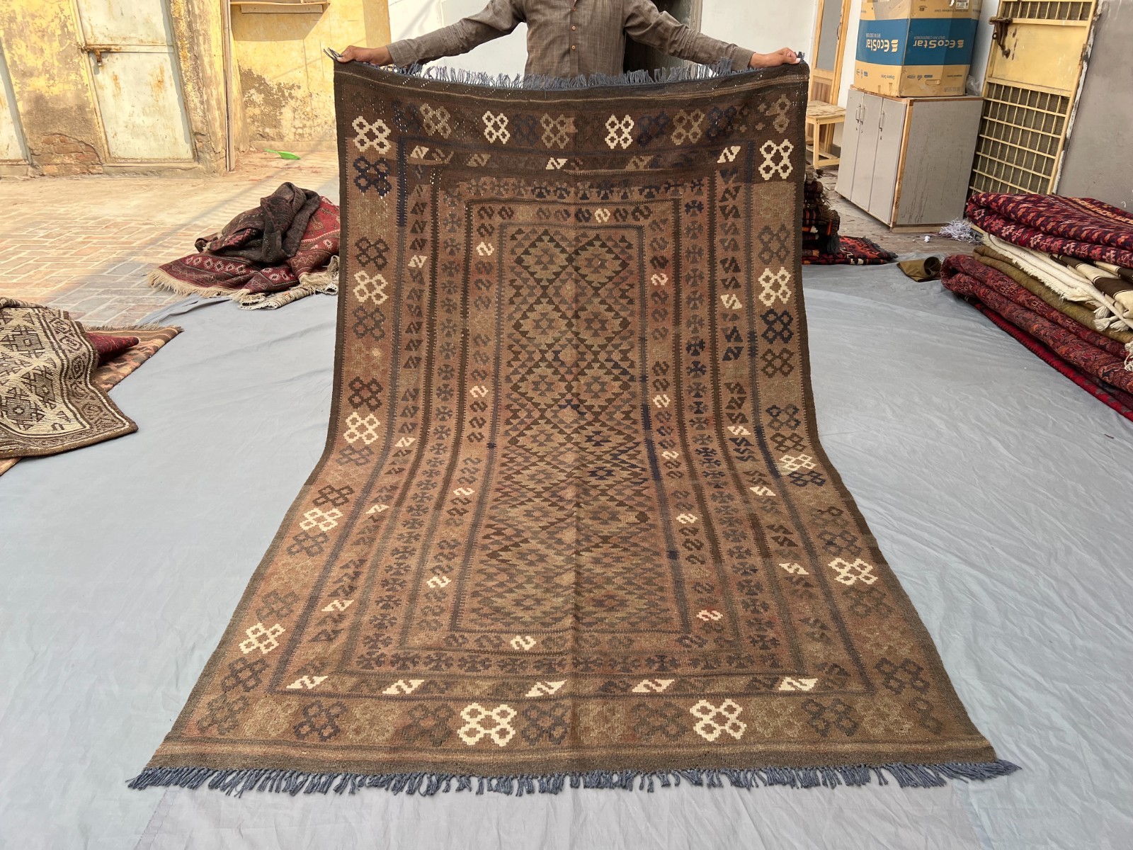 5’4×8’8 Ft Vintage Afghan Kilim Rug, Handwoven Flat Weave Wool Living Room Rug