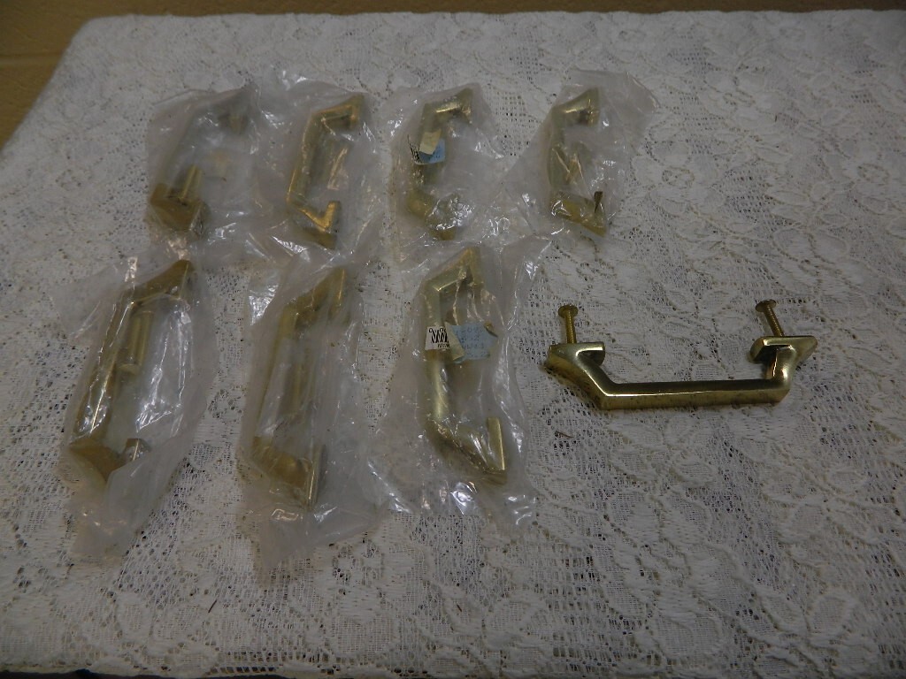 Vintage Brass 1970’s Amerock Drawer Cabinet Pull Handles 8/Set Waverly New/Old