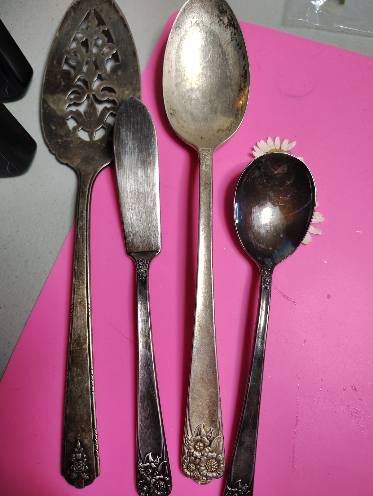 Vintage Wm Rogers &Son IS APRIL 1950 Slvrpte 4pc Serving Lot W/Pastry Server Inc