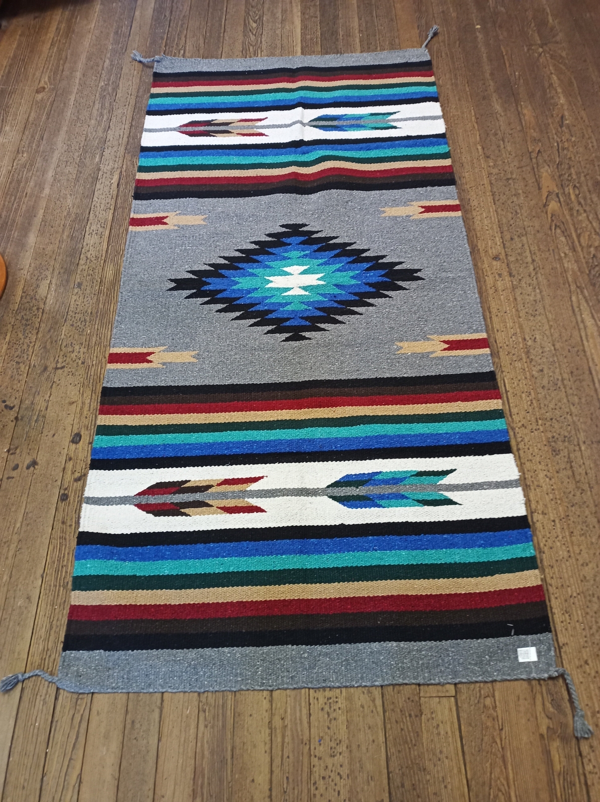 Handwoven Southwest Design Acrylic Rug; 32″x64″