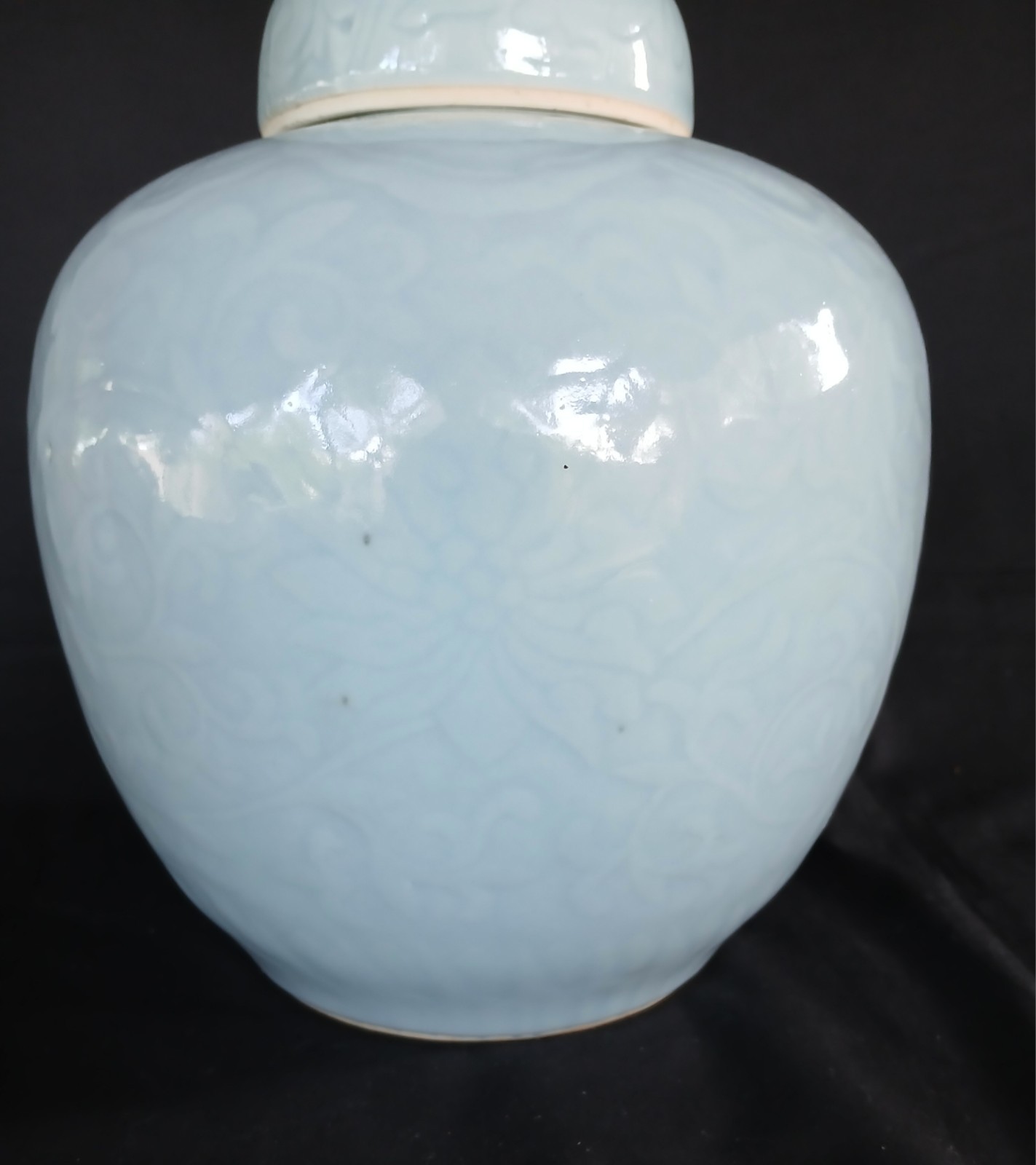 1723-1900 Chinese A Celadon-Glazed Jar