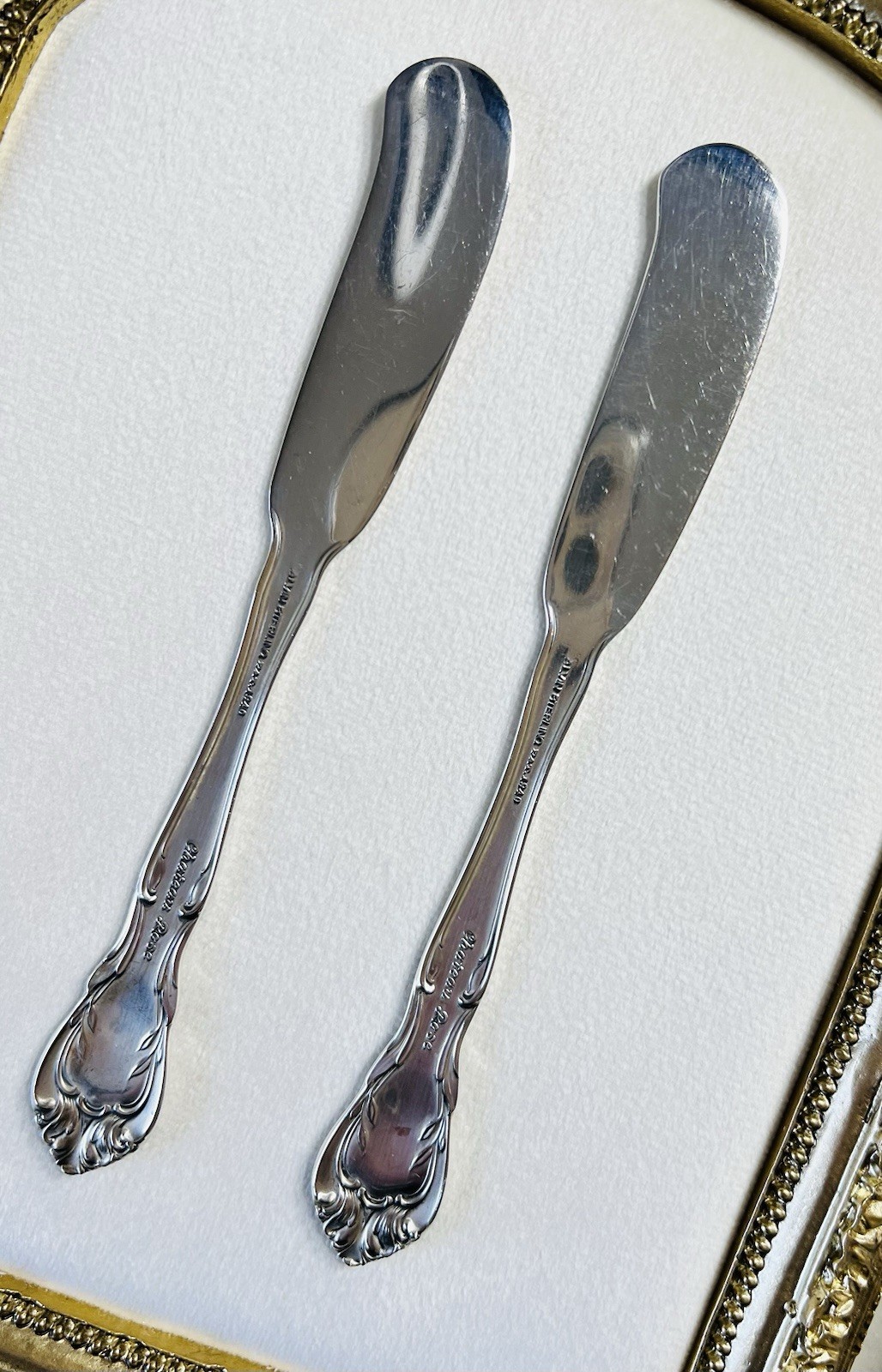 VTG Alvin 52g Sterling Silver 2 Solid Butter Spreaders CHATEAU ROSE Flat Knives