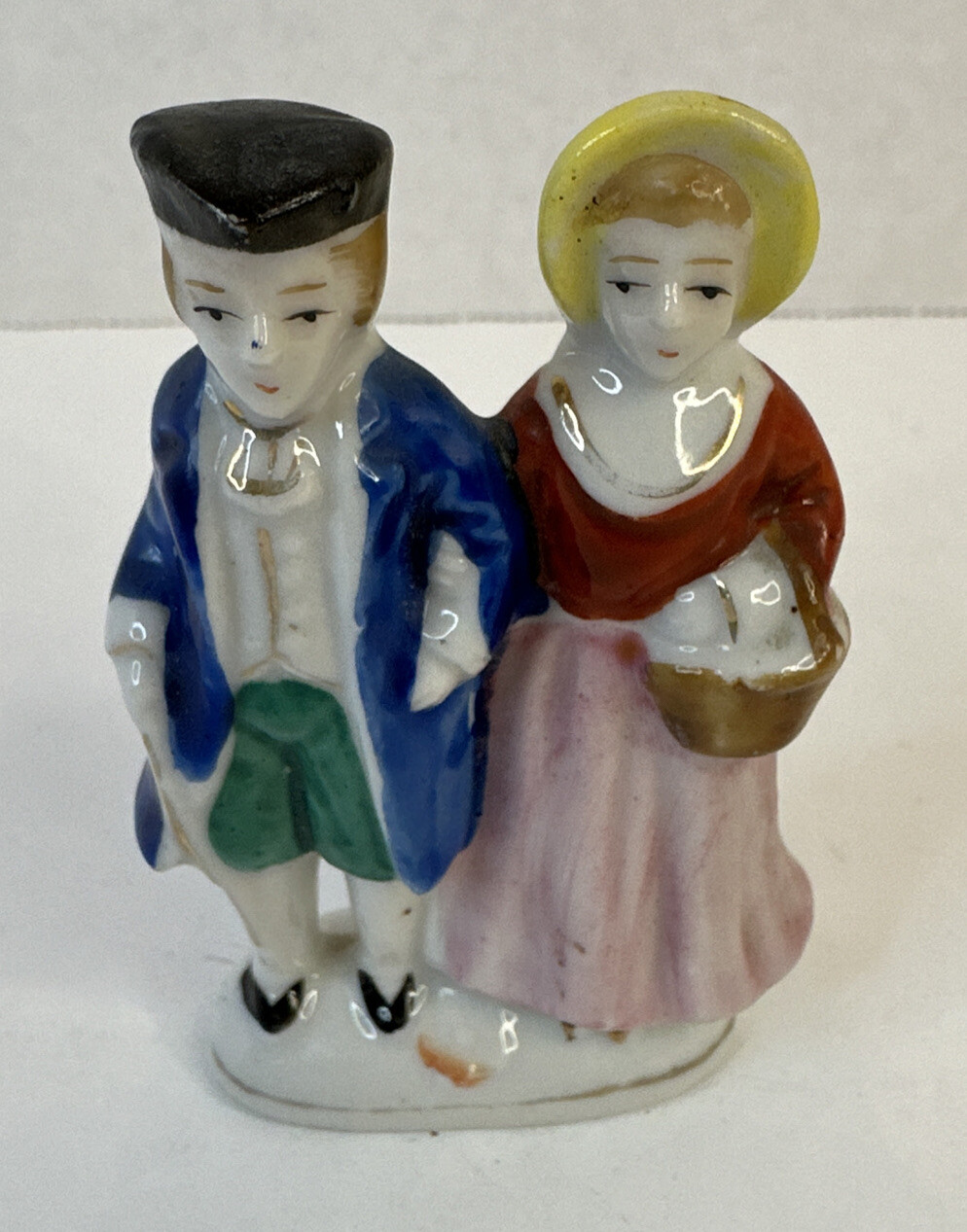 Vintage Ceramic Colonial Man And Woman Small Figurine Japan Handpainted