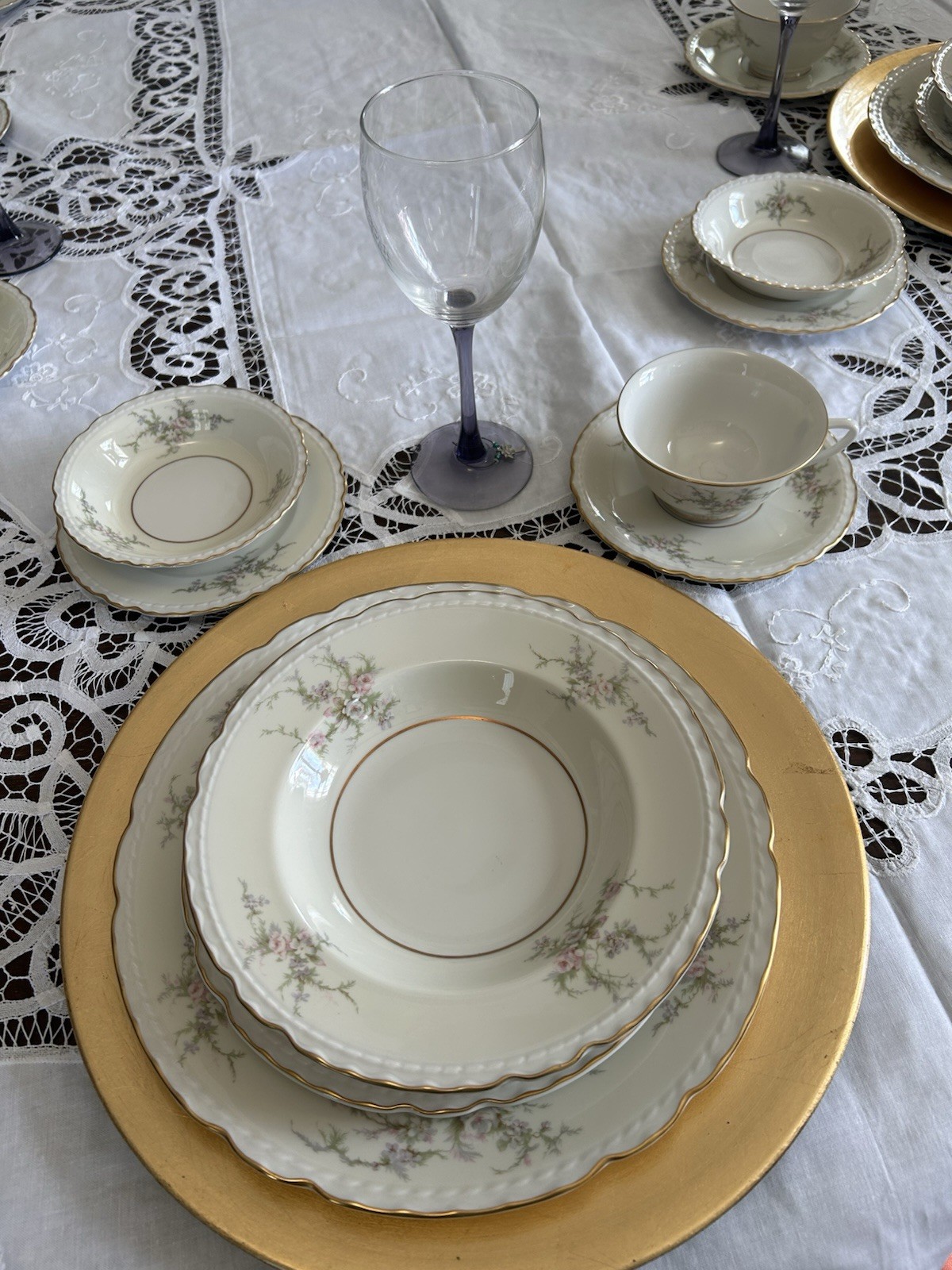 Arcadian Fine China – Old Rose Pattern -Pink & Lavender flowers with green vines