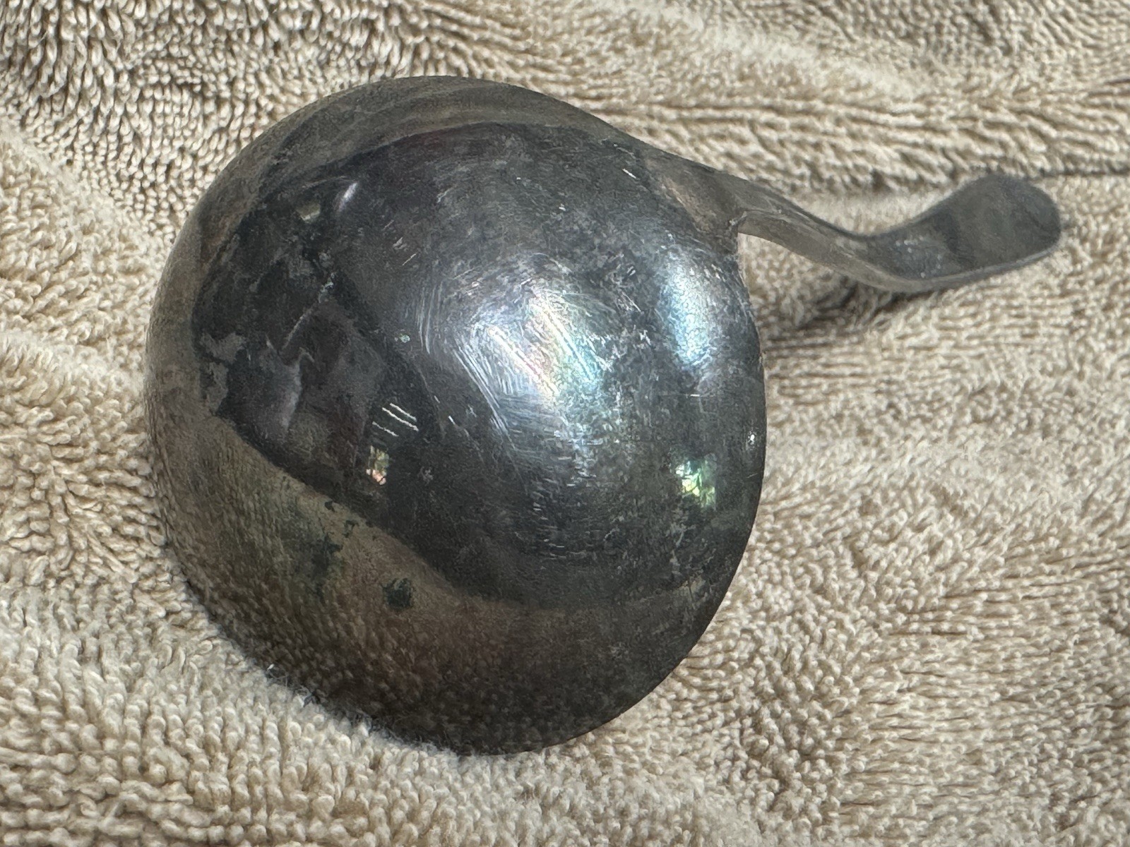 1847 Rogers Bros Adoration IS Flatware Silverplate 6″ Serving Gravy Ladle Spoon