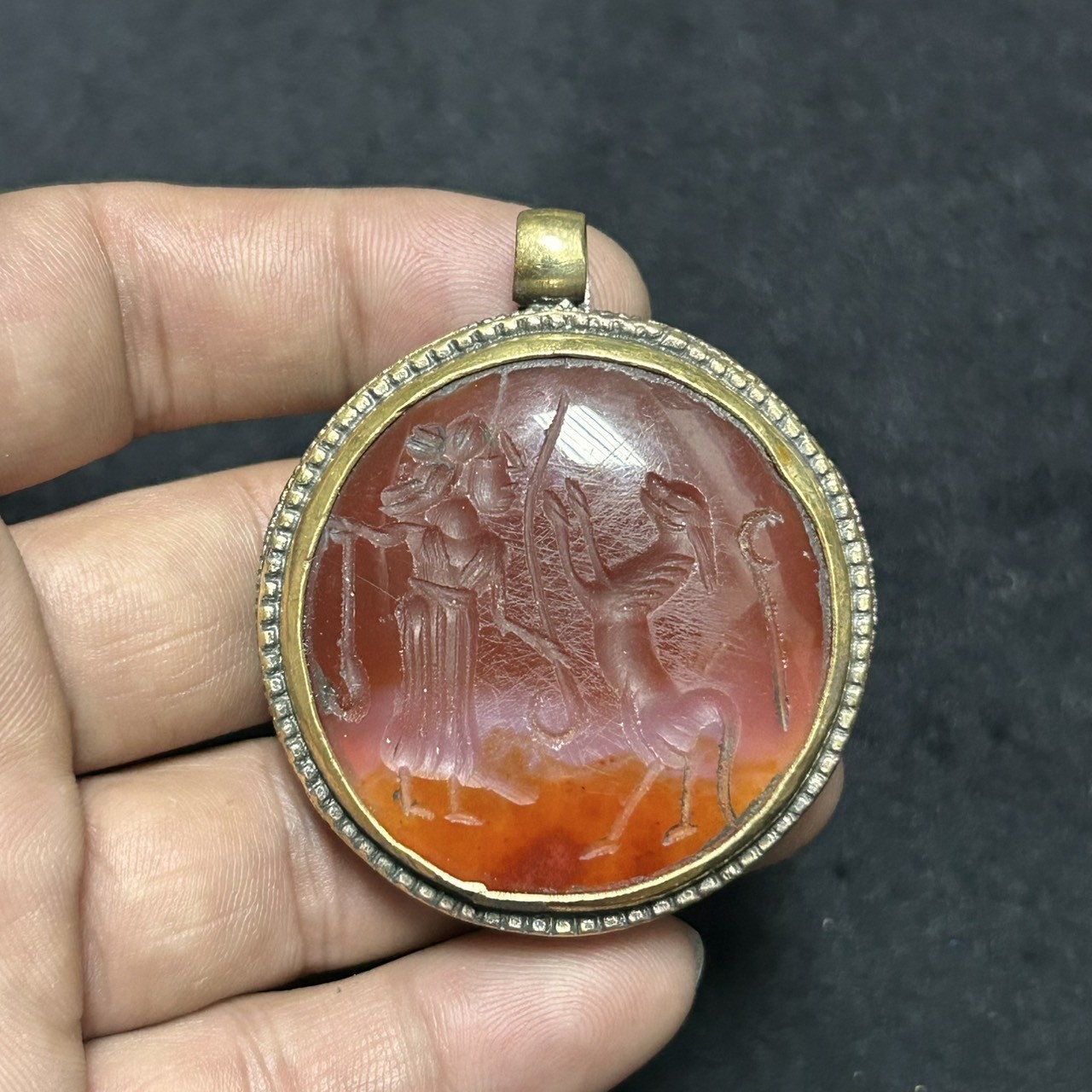 Ancient Near Eastern Carnelian Agate Stone Beautiful Intaglio Rare Brass Pendant