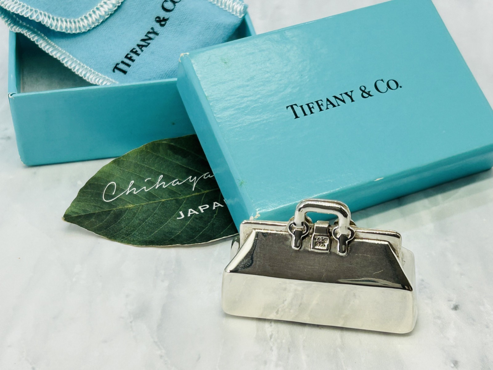Tiffany & Co Vintage Sterling Silver Doctors Bag Shaped Pill Box 32.9g Rare Case