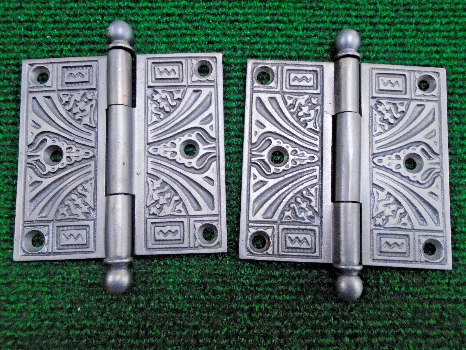 PAIR of CORBIN VINTAGE EASTLAKE HINGES 3 1/2 ” X 3 1/2″ – VERY NICE (42271)