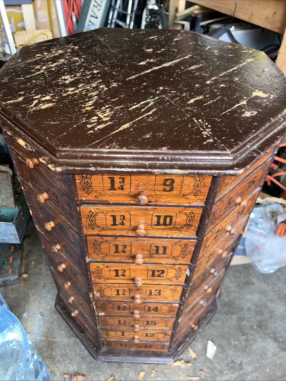 Vintage Country Store Screw & Bolt Cabinet – Early 1900s – 72 Draws