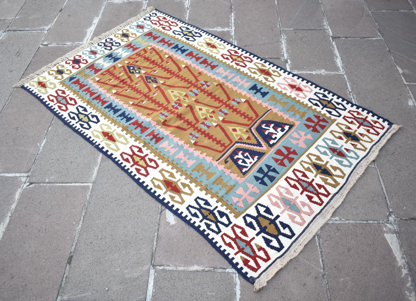 Vintage Turkish Rug 42” x 67” Kayseri Acrylic Rug Home Decor Flat Woven Rug