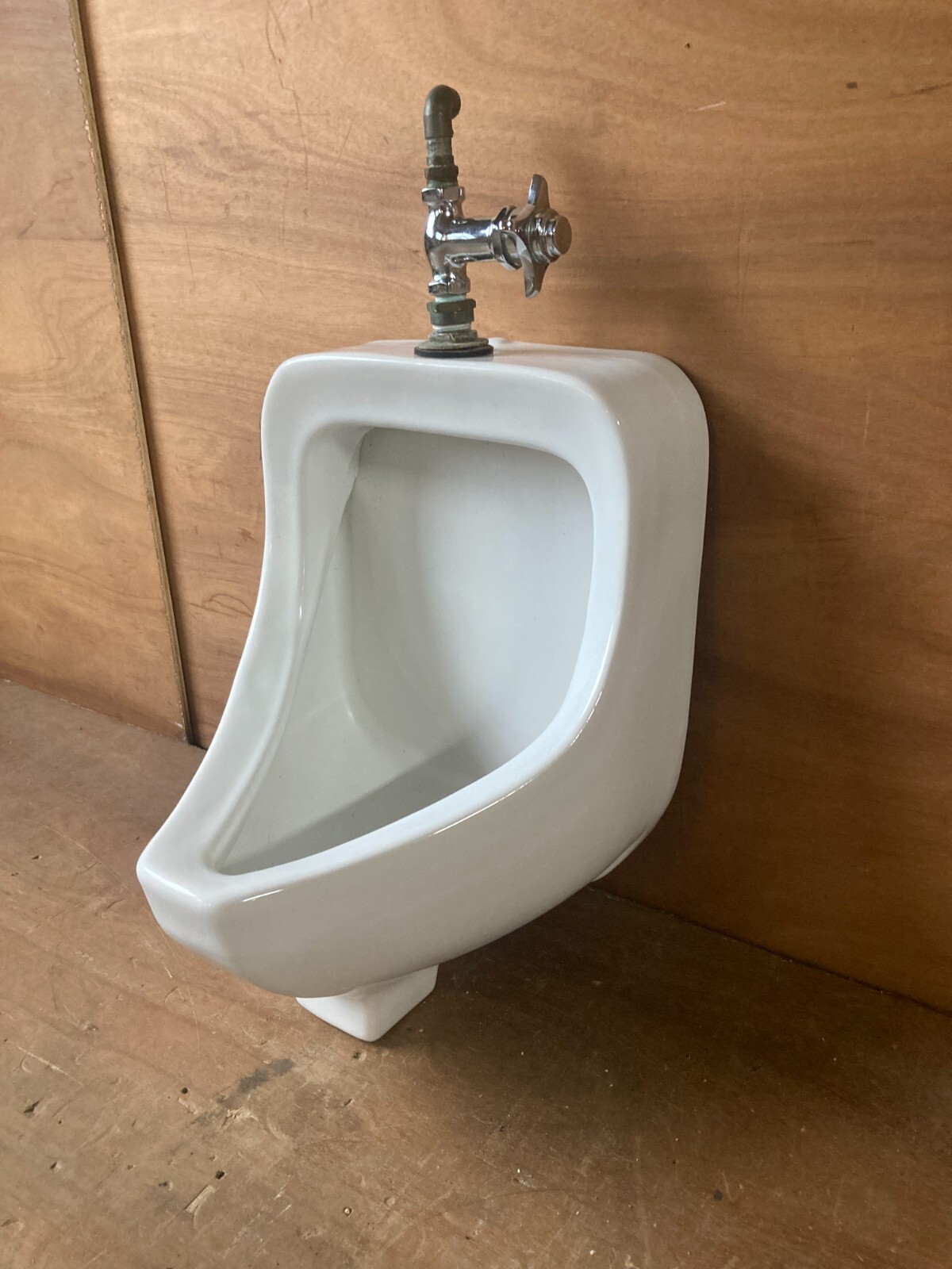 Vintage Industrial Ceramic White Porcelain Small Old Gerber Wall Urinal 165-26E