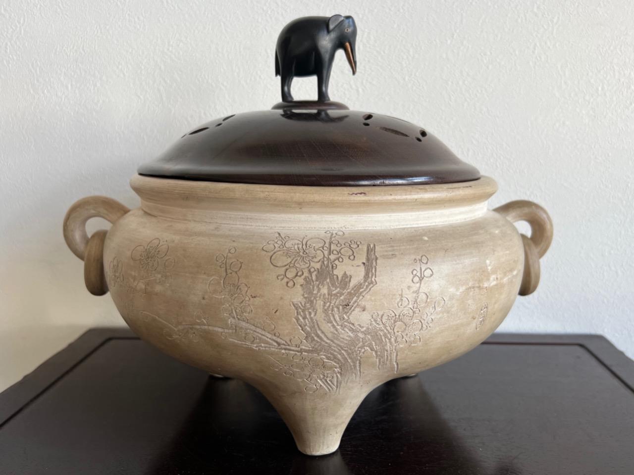 Chinese Qing Dynasty Clay Incense Burner / W 32[cm] / Plate Ming Censor Bowl Pot