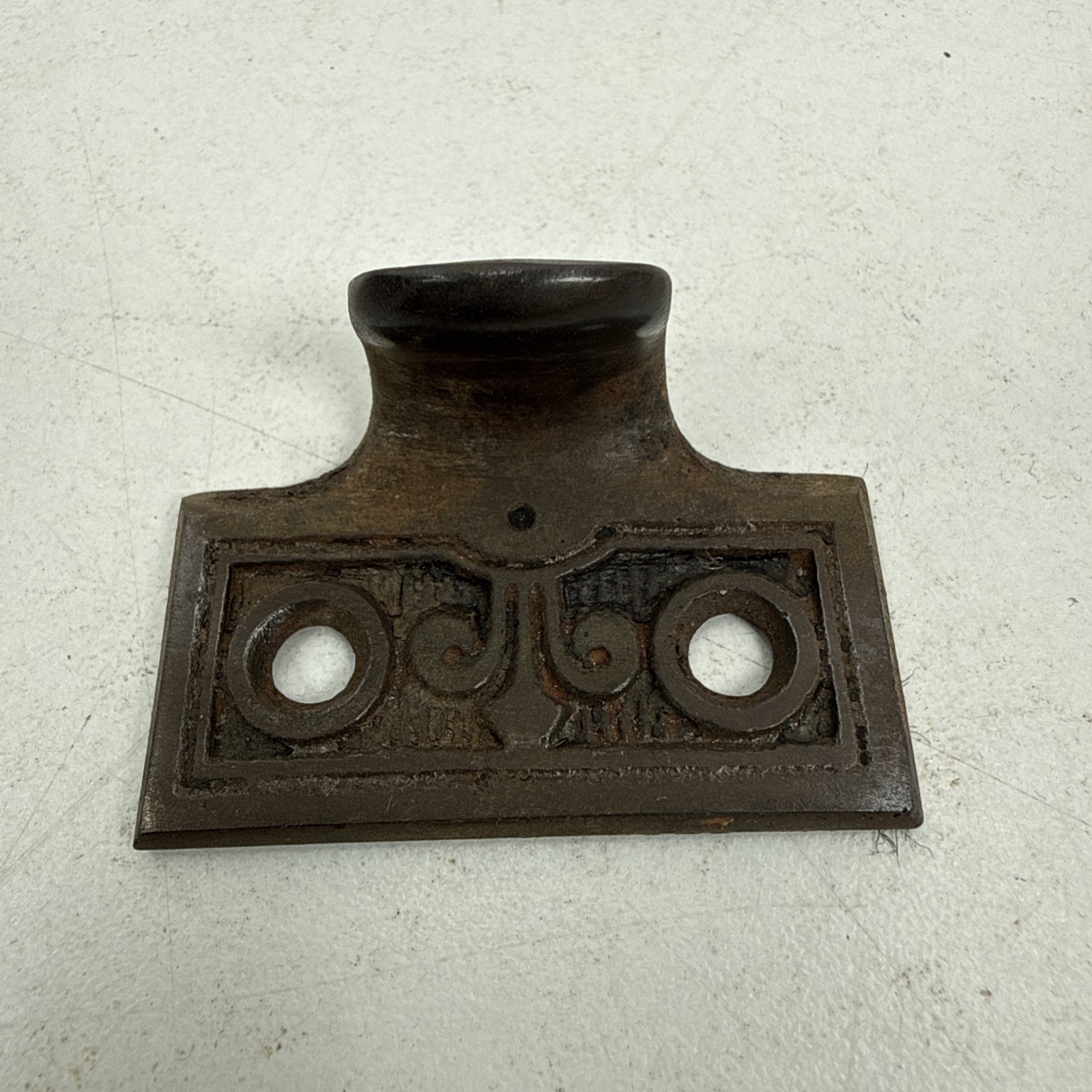Antique Victorian Sash Lift Scalloped Curls Window Eastlake Cast Iron Vtg