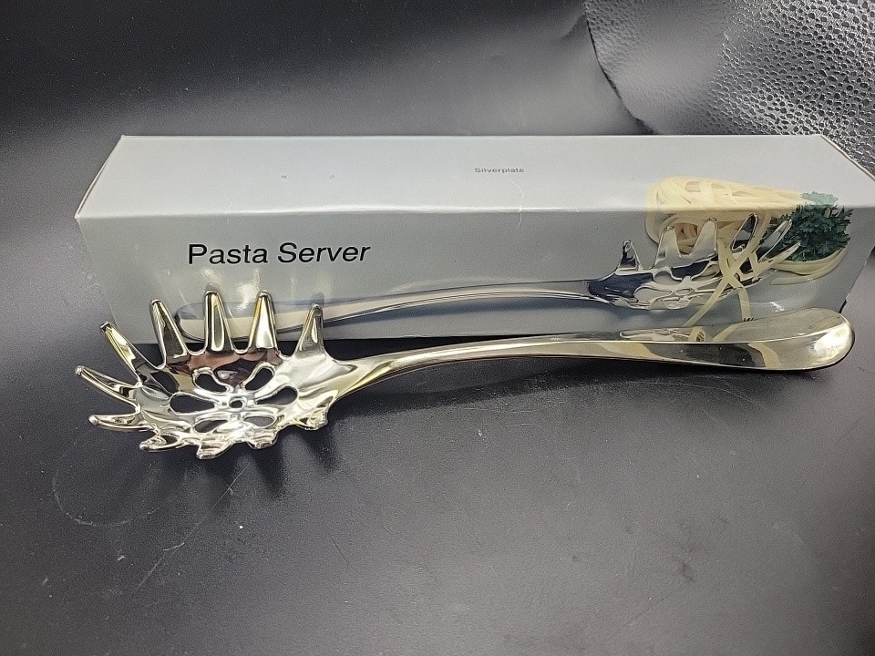 11″ Silverplate Pasta Server 011-9908A | VTG 1990 | Oneida Wm. A. Rogers |