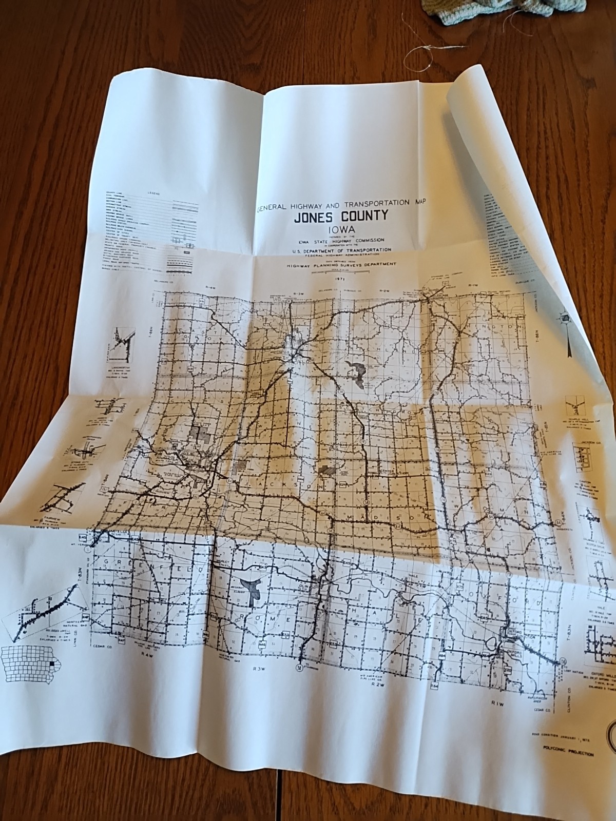 1971 JONES COUNTY Map 17″ x 22″ Railroad Township Highway Bridge Cemetery USDOT