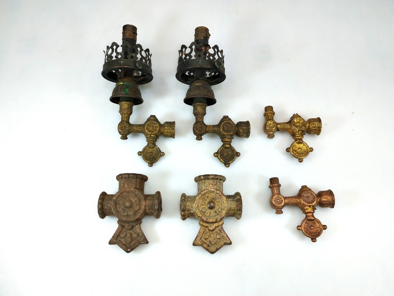 Antique Gilbert & Barker Gas Light Lot Restoration Parts Burners Valves 6pc