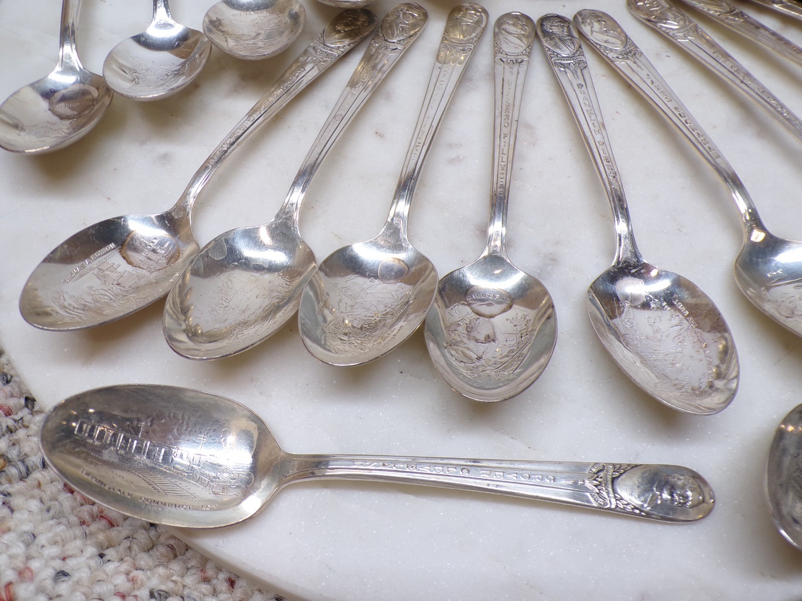WM Rogers SILVER PLATE Collectible Presidential Spoons (32)-800+ GRAMS