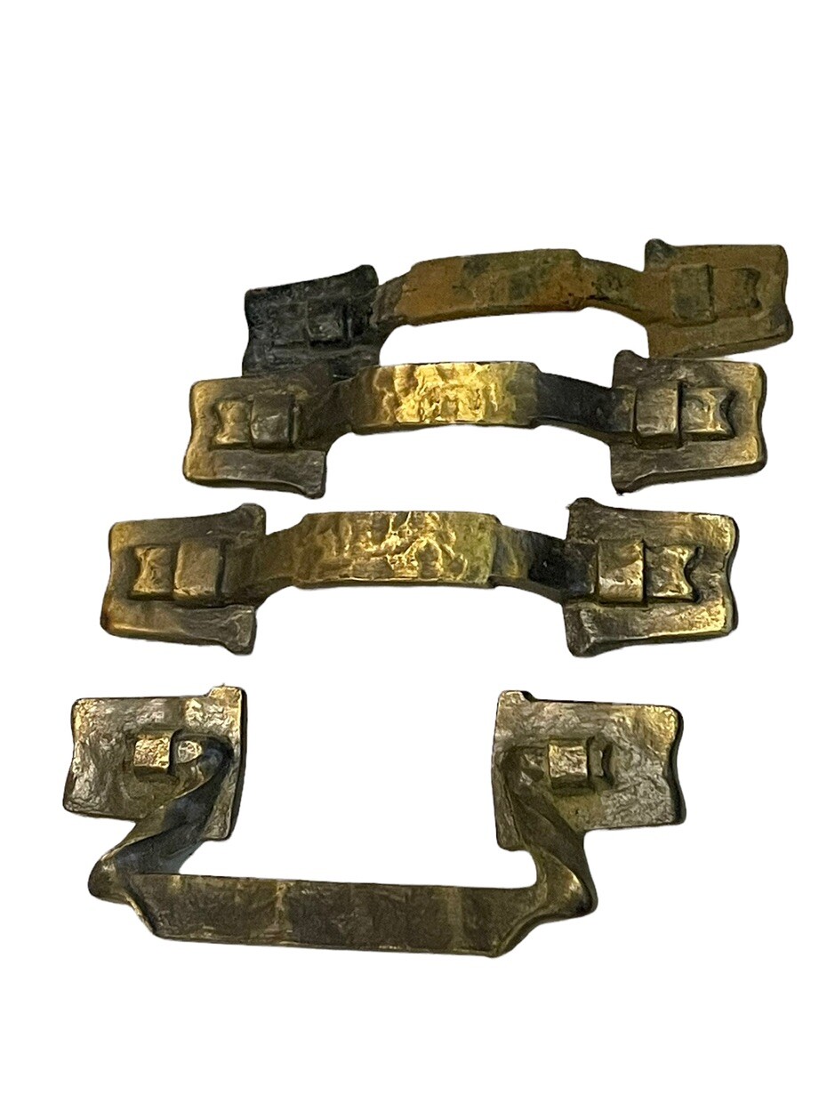 Vintage Lot Of 4 Amerock Mission Carriage House Brass Drawer Pull Cabinet Handle