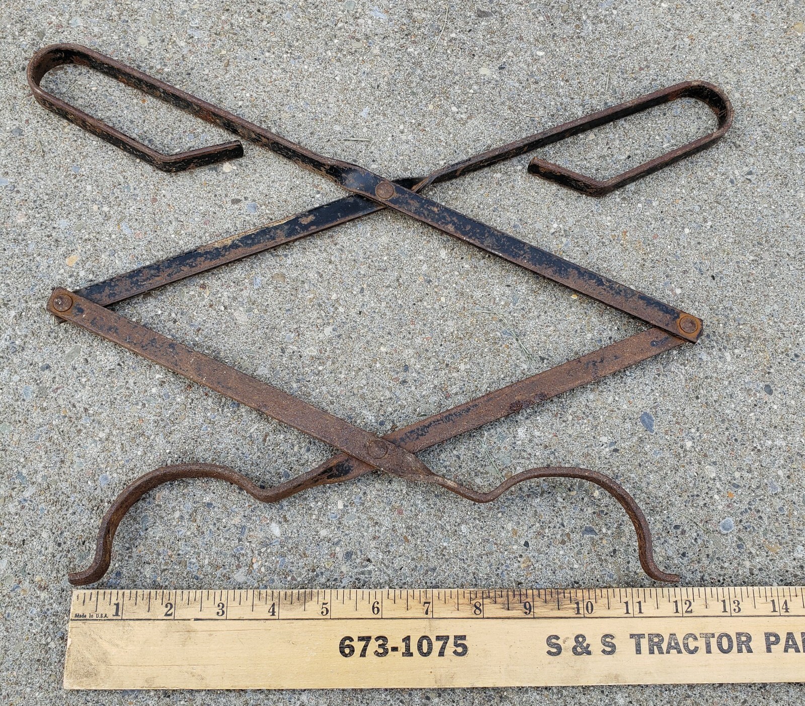 Antique Wrought Iron Blacksmith Crucible Tongs Smelting Pot Forged Foundry Tool