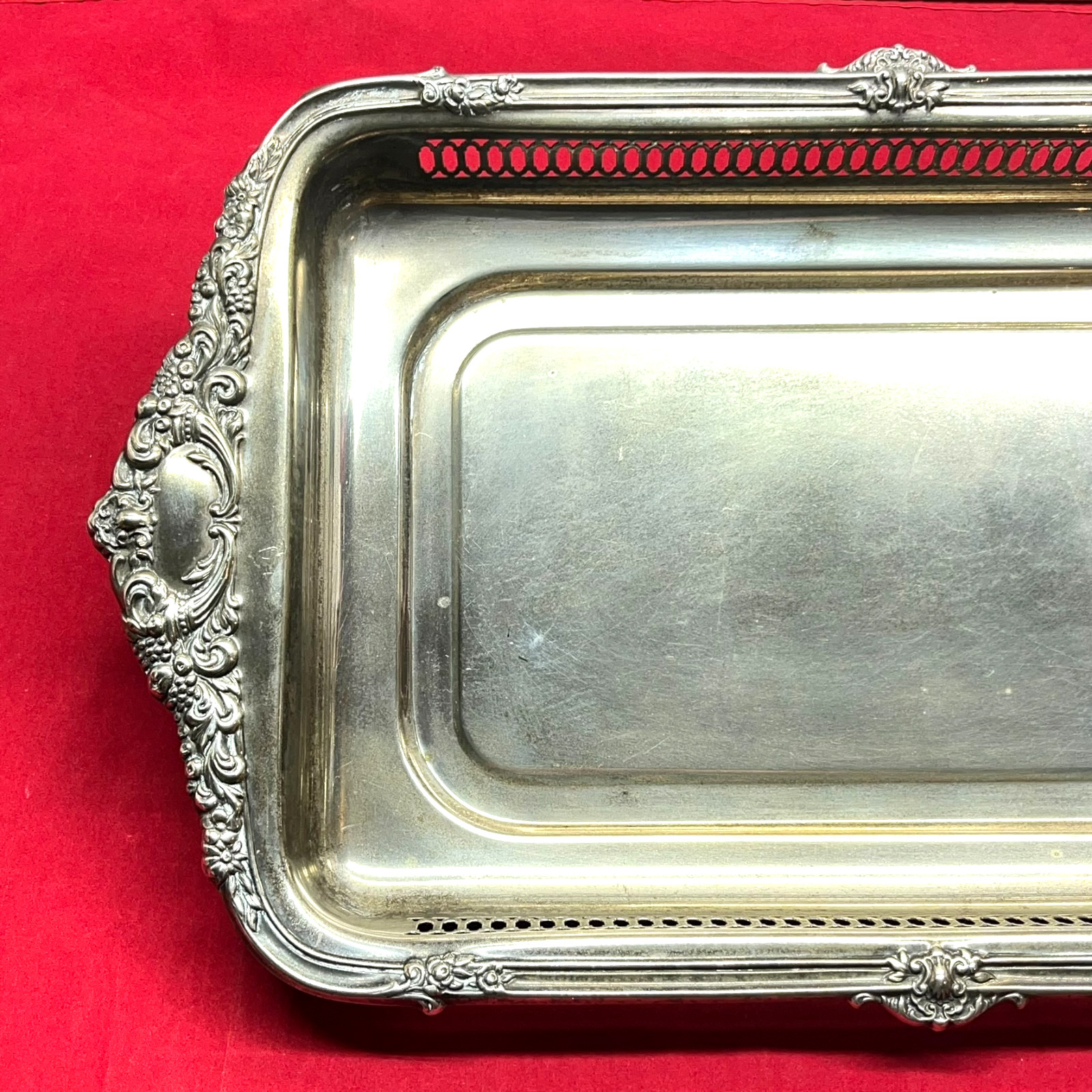 VTG 19″ Tarnished Silver Plated Rectangular Butler Serving Tray Pierced Gallery