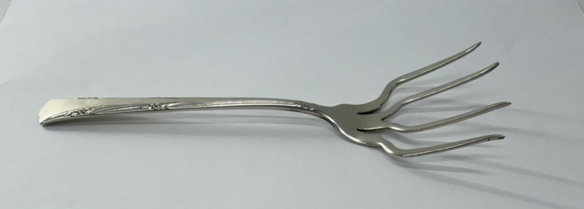 Vintage “Greenbrier” By Gorham Sterling Silver 4 Tong Fork 40.5G