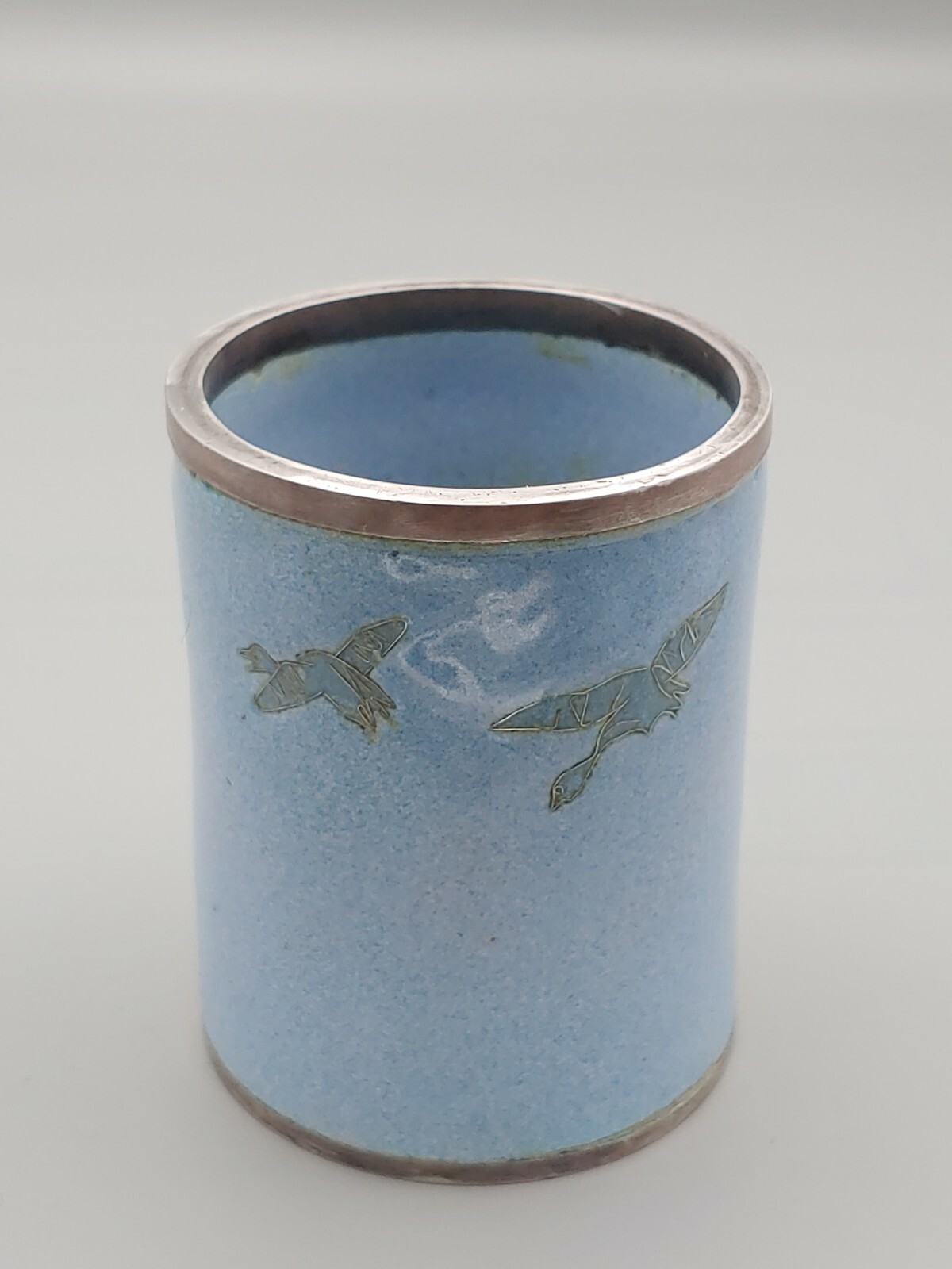 银胎天蓝釉镶鹭雁笔筒 Chinese Silver Sky Blue Enamel Inlaid Egret Wild Goose Flower Pen Pot