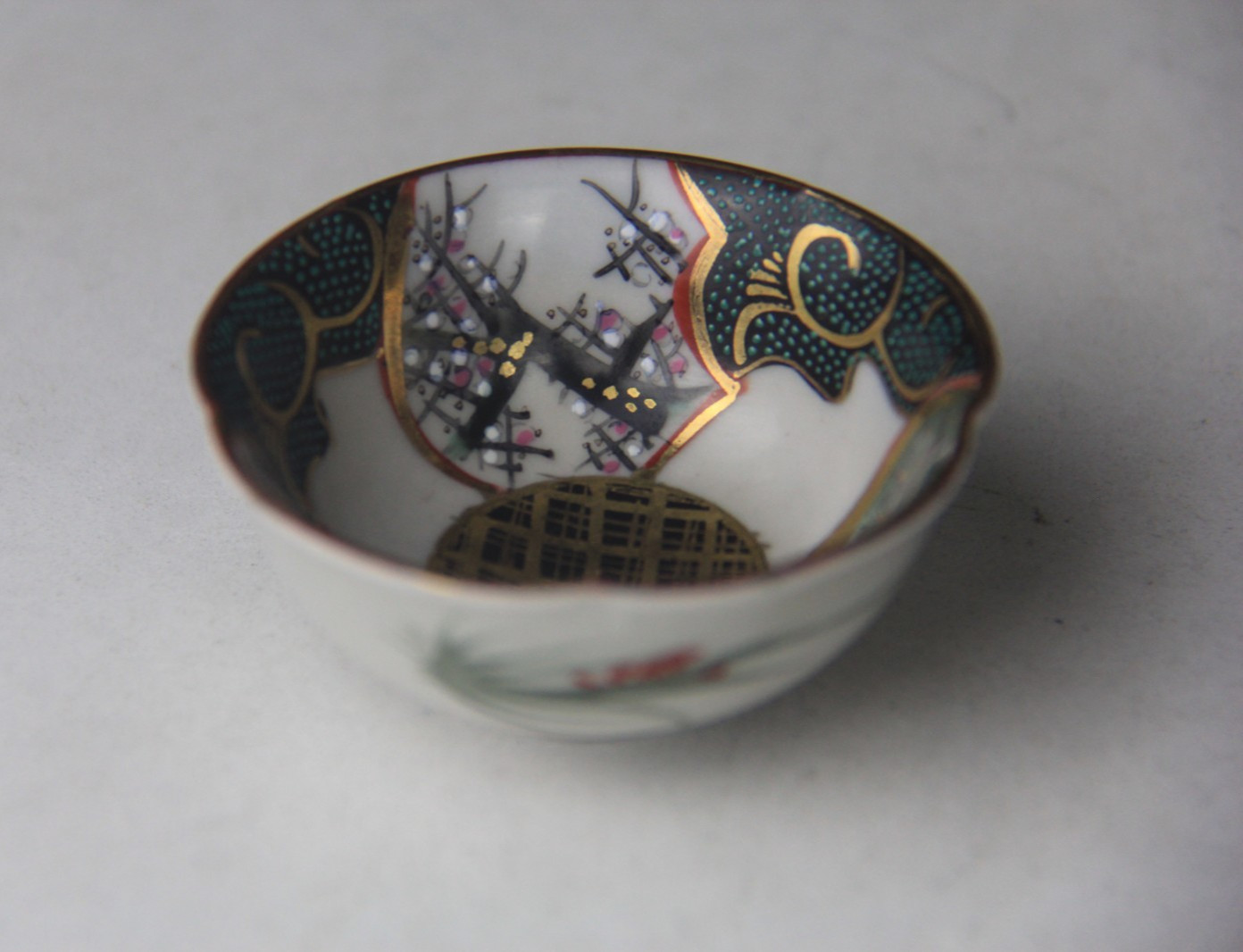 Antique Kutani Japanese Porcelain Miniature Bowl w/ Pine Bamboo Plum Blossom