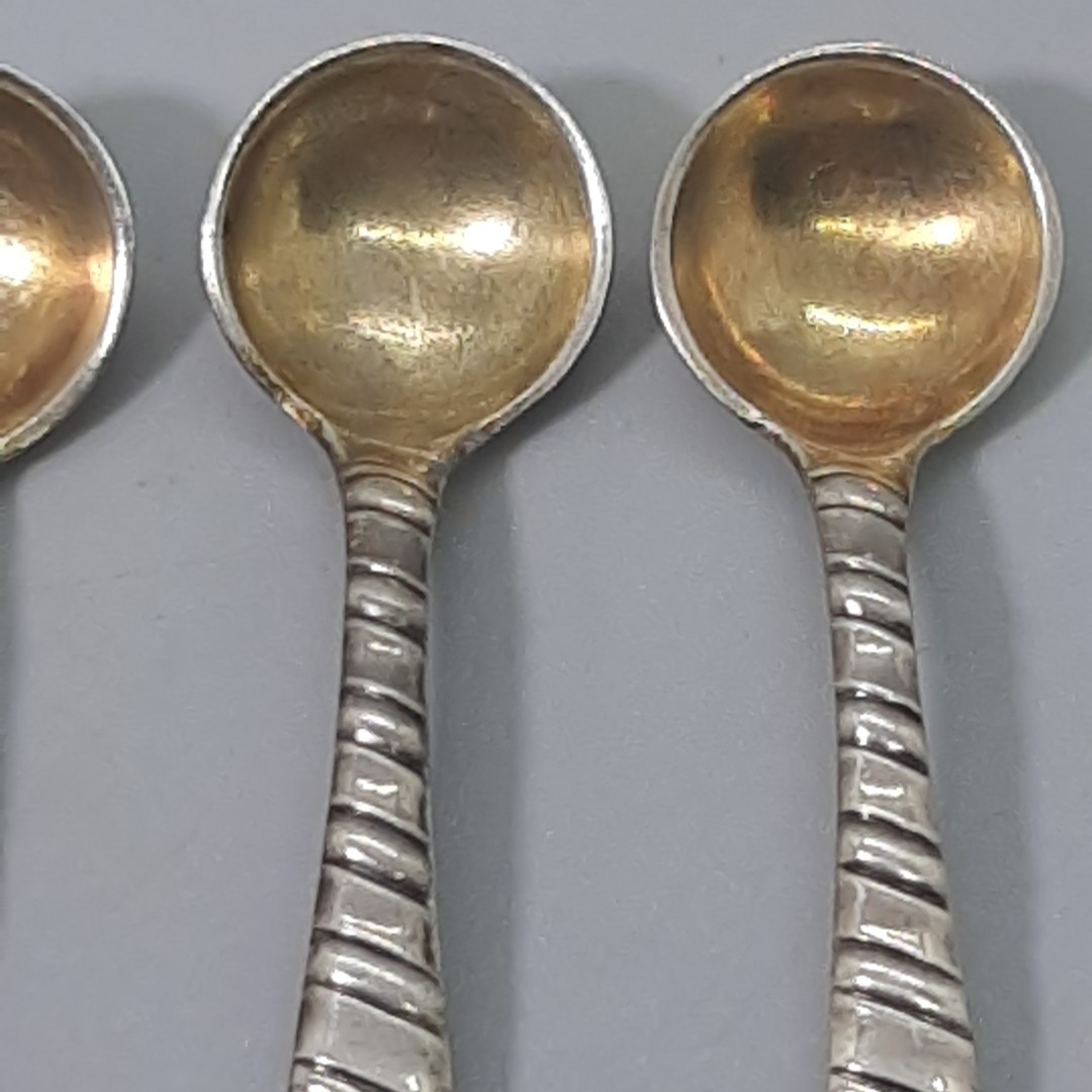 Sterling Salt Spoons Gorham Colonial Set Of 4 Late 1800s Monogrammed