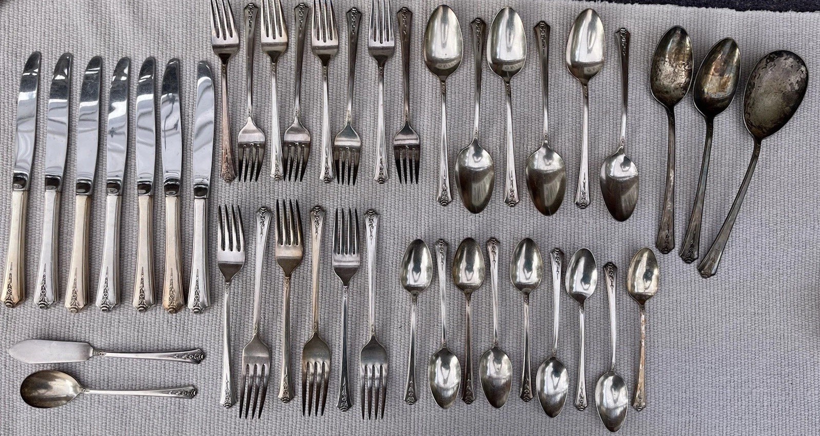 41 Piece Vintage HOLMES & EDWARDS Spring Garden Inlaid IS Silverplate Flatware