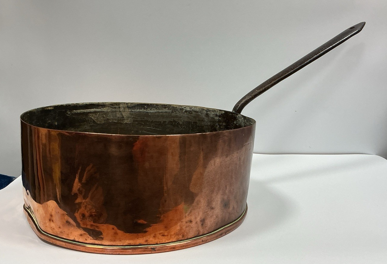 Antique 6‑Piece Copper Saucepan Set – 4 Saucepans + 2 Lids – Total Weight 5.45kg