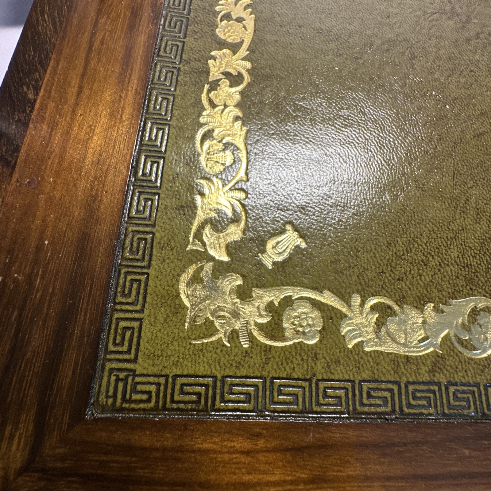 Elegant Antique Victorian Marquetry Walnut Inlaid Writing Slope Box Lap Desk