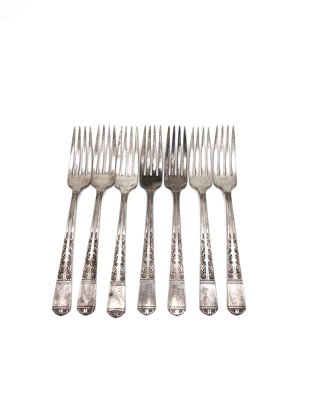 7 Oakleigh/Royal York Silver Plate Salad Forks Oneida Community 6″ Tudor Plate