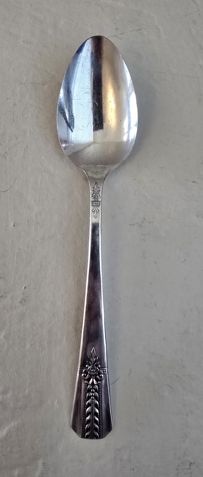 Vintage Vernon Silver Plate Soup/Serving 1939 Romford Pattern 8-inches