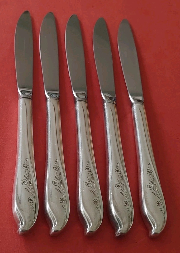 34pc 1847 Rogers Bros SPRINGTIME Silverplate Spoons Dinner Salad Forks Knives IS