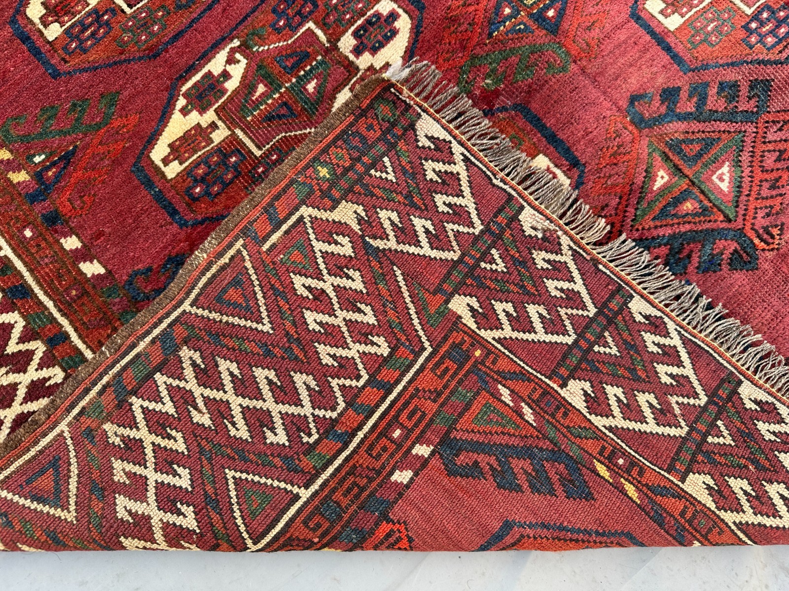 COLLECTORS’ PIECE Antique Russian Turkoman Bokhara Tekke Turkmenistan Carpet