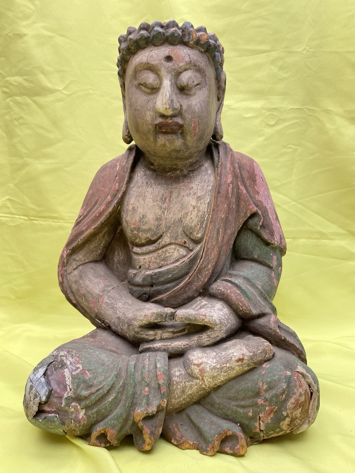 antique wooden buddha statues.22x16x13 Inch. 20lb