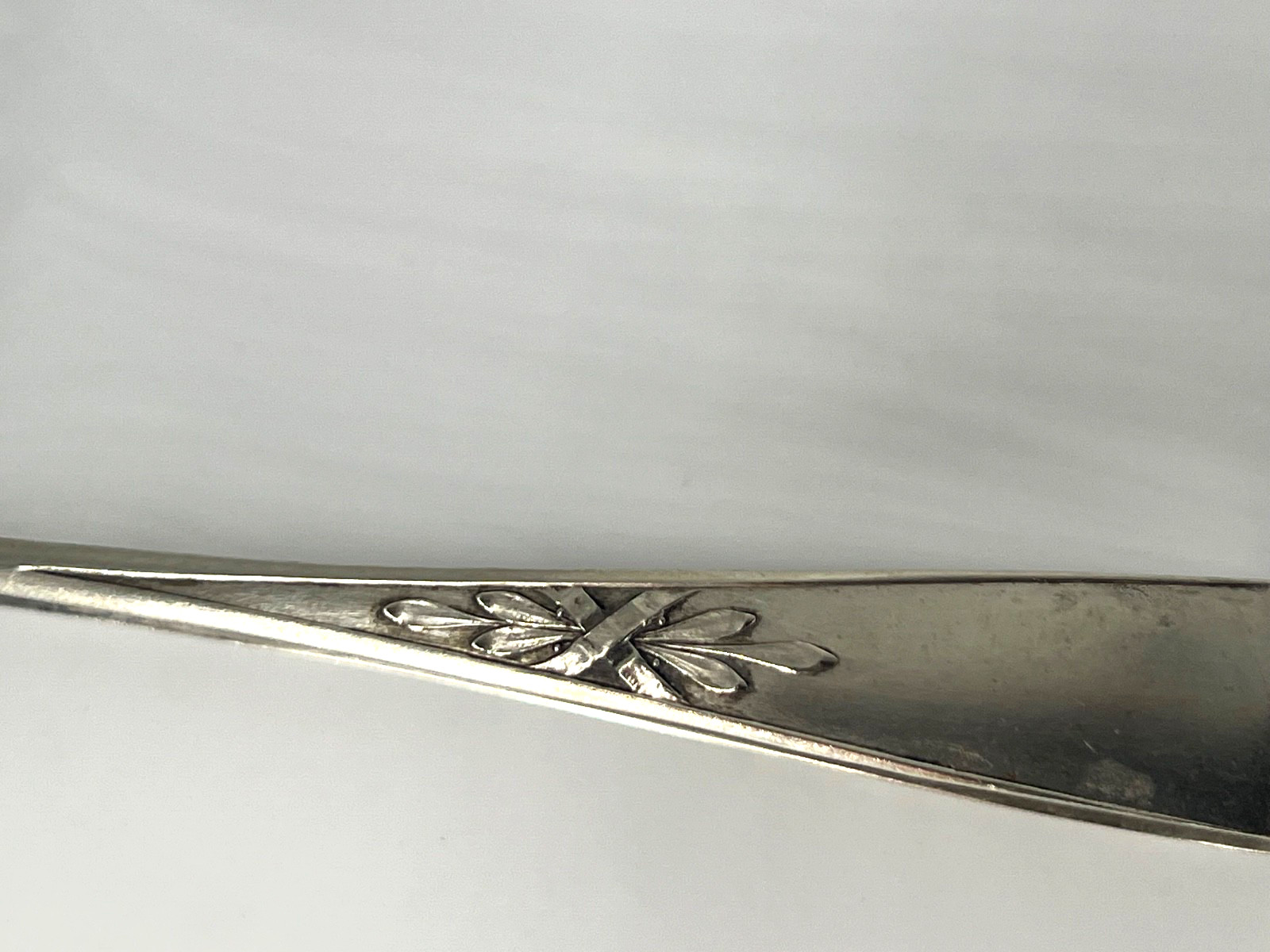 Victorian Art Nouveau Alpacca Silver Sugar Tongs Vintage Tea Ice Cube Talons