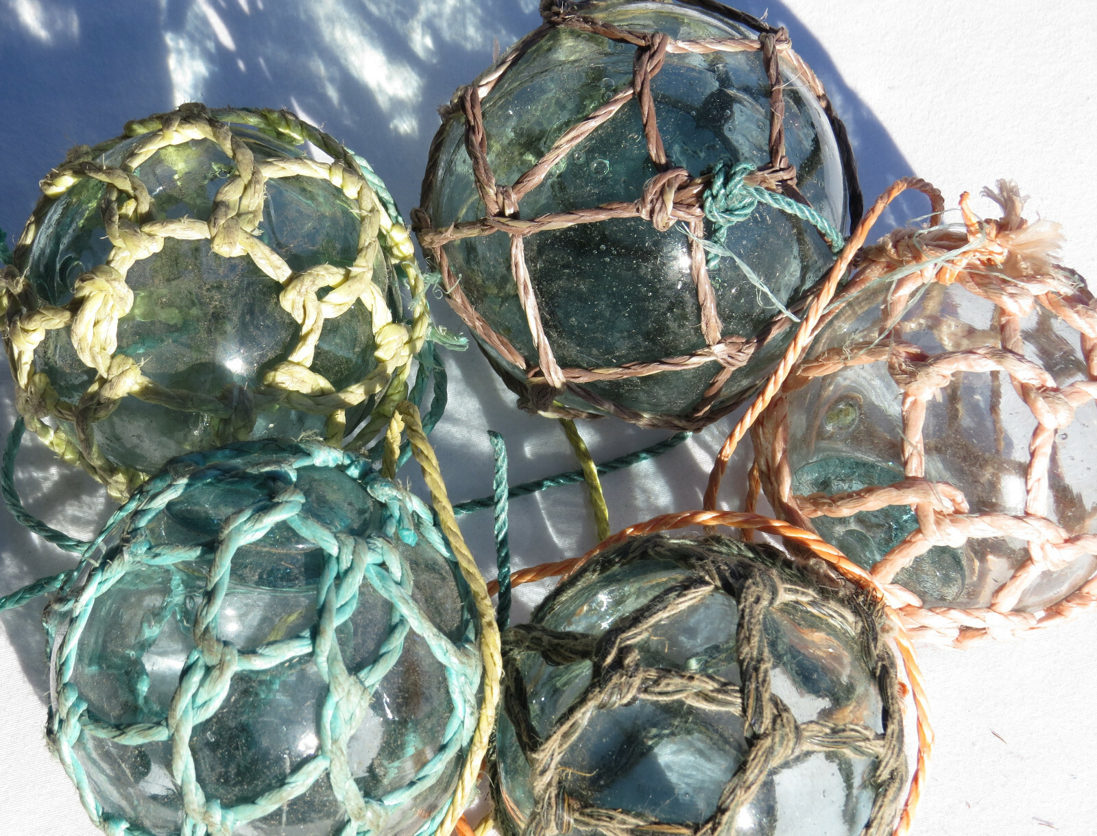 Japanese Glass Fishing FLOATS 3-3.5″ Netted (5) FIVE Variable Nets Buoy Vintage