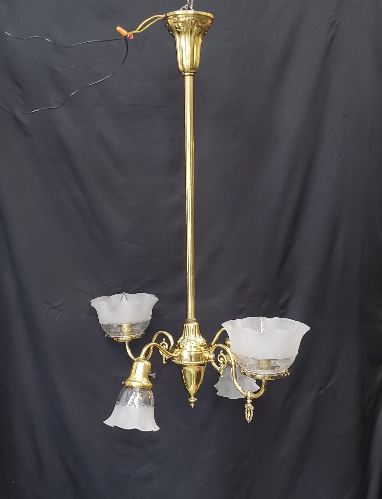 4 Light Flush Mount Chandelier with Fluted Shades 27 1/2″ x 21″ x 38″ GS00472